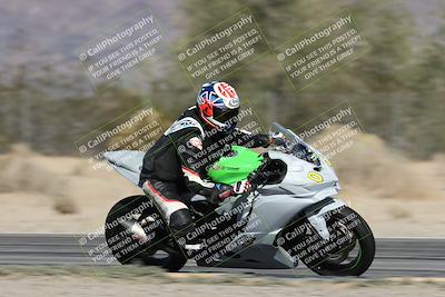 media/Dec-01-2025-Moto Forza (Mon) [[2daa91e15f]]/2-Intermediate Group/Session 3 (Turn 7 Inside Pans)/